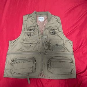 UTILITY VEST